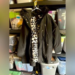 Light Jacket with Super Soft Cheetah Print Inside !